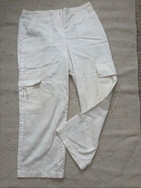 Tommy Bahama cropped cargo pants